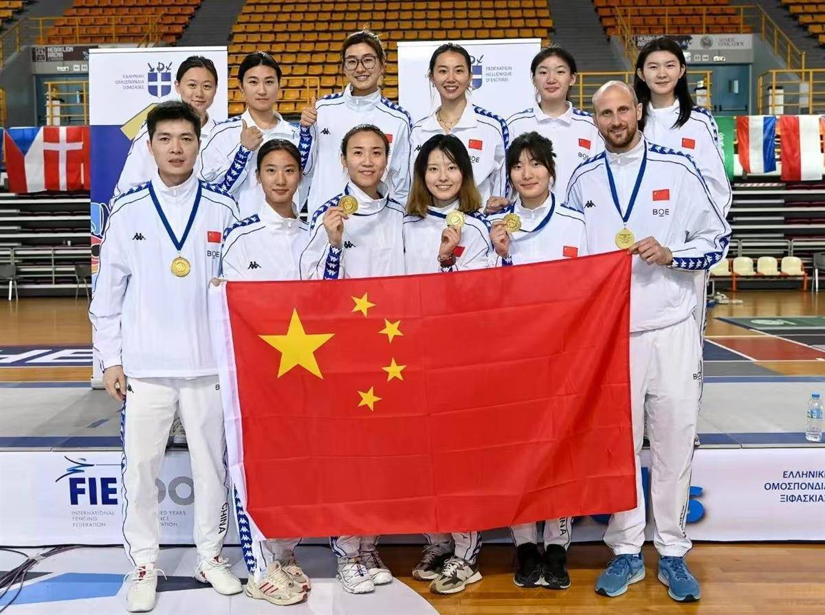 关于世界杯赛场上，女足选手斩获胜利的信息