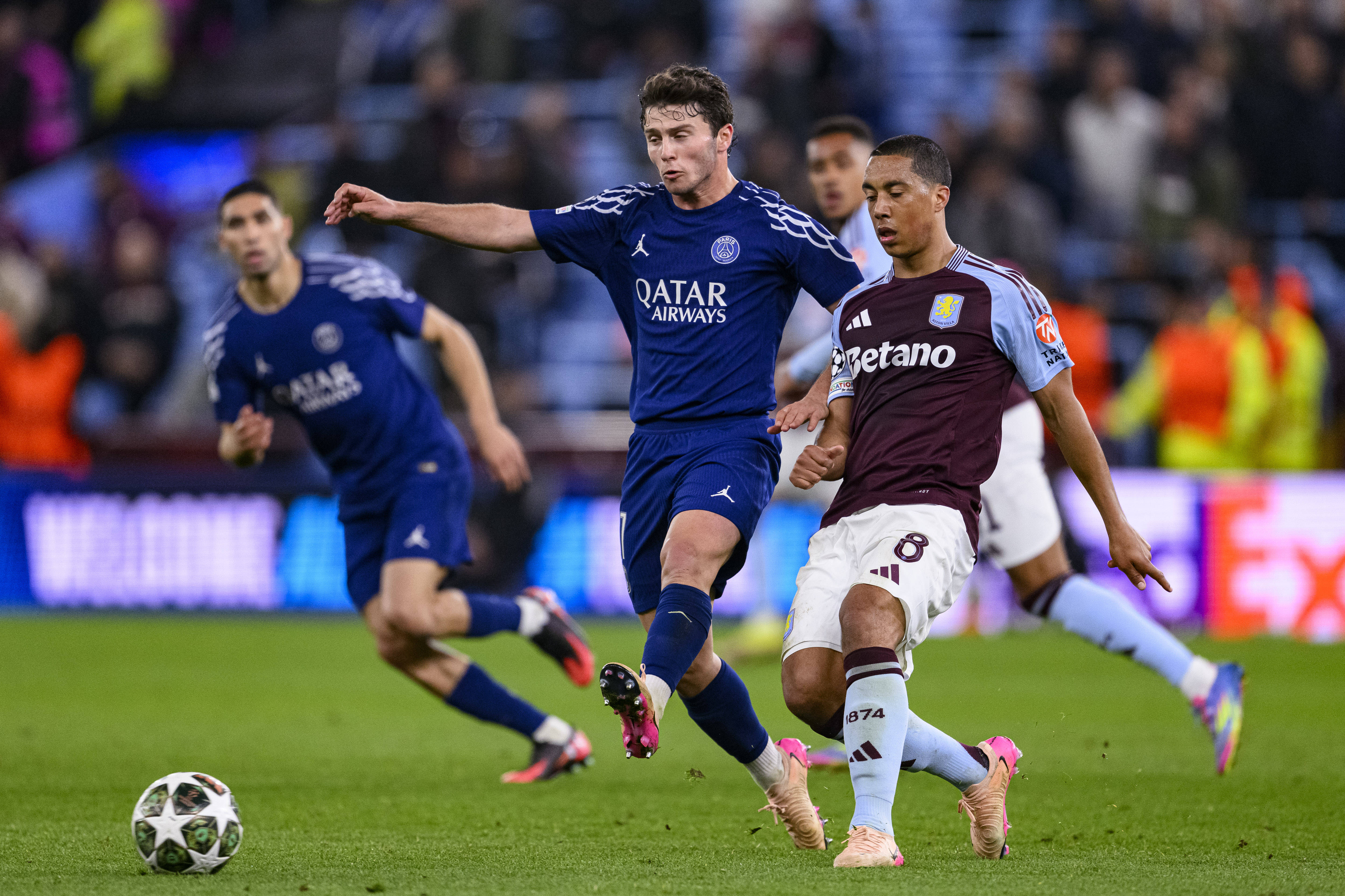 DB彩票-巴黎圣日耳曼逆转胜利，晋级强