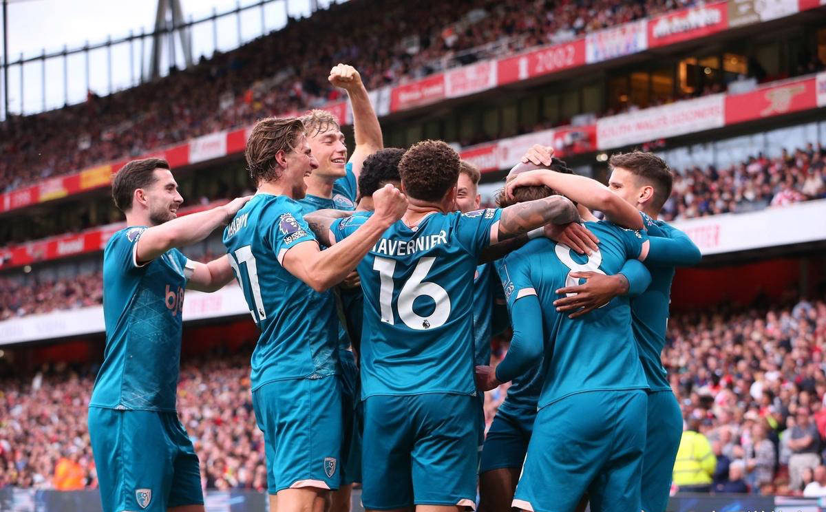 关于英超战绩扑朔迷离,强队表现失常引争议的信息 关于英超战绩扑朔迷离,强队表现失常引争议的信息