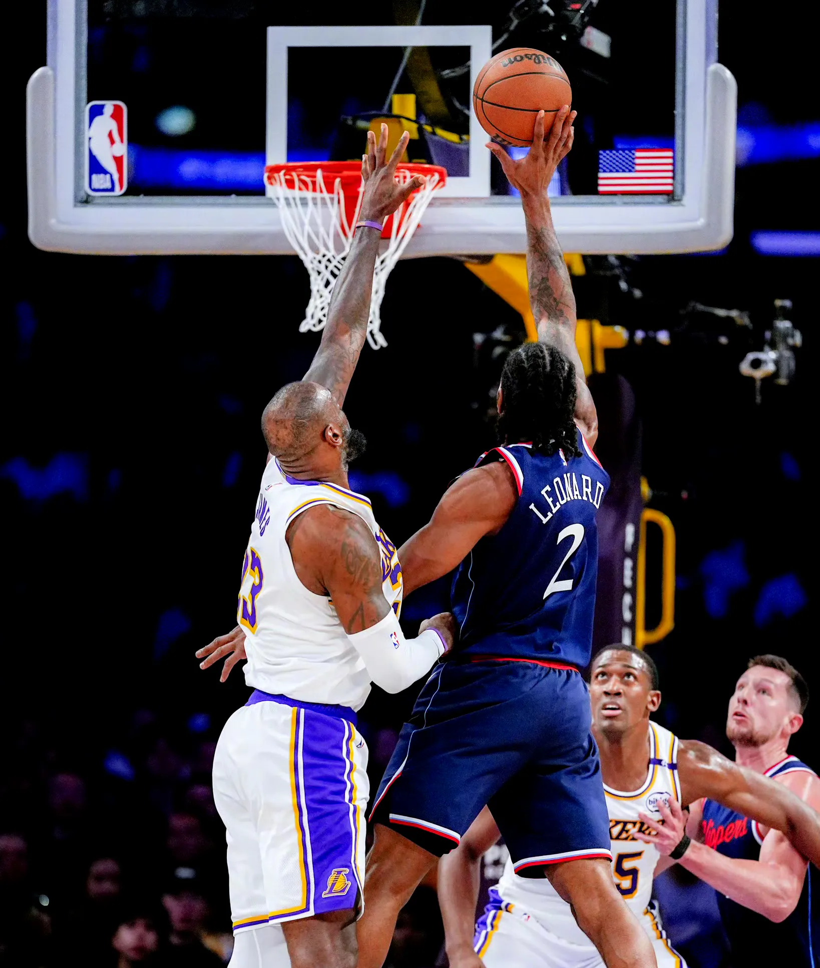 DB gaming-快船遭遇三连败，主场不敌凯尔特人