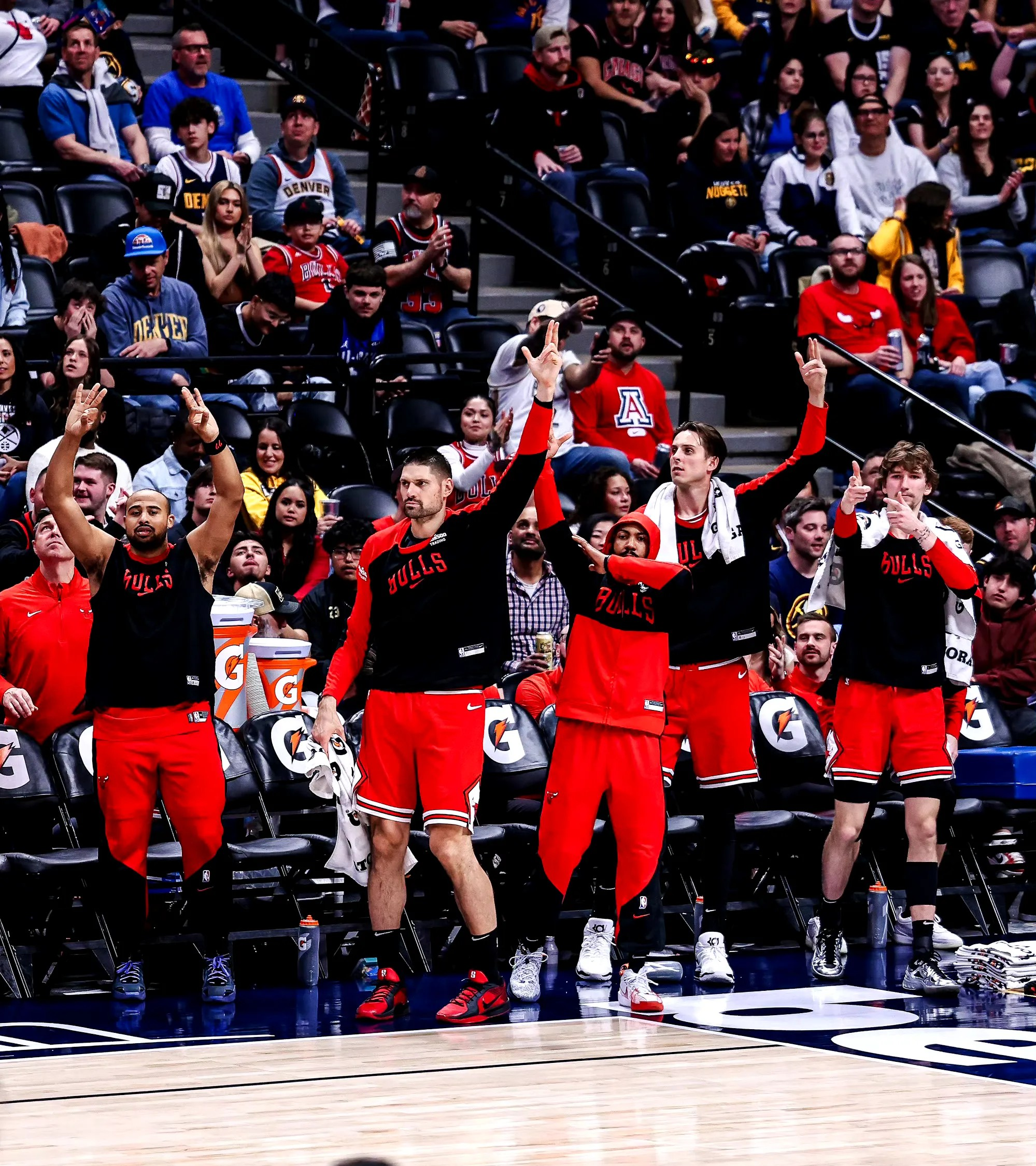 DB彩票-公牛遭76人绝杀，西蒙斯生涯首投三分