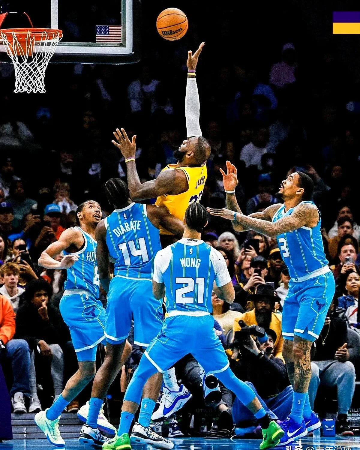 开拓者主场大胜黄蜂取得两连胜