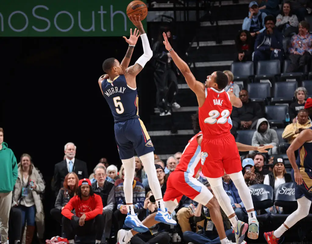 开拓者力克黄蜂，终结不胜纪录