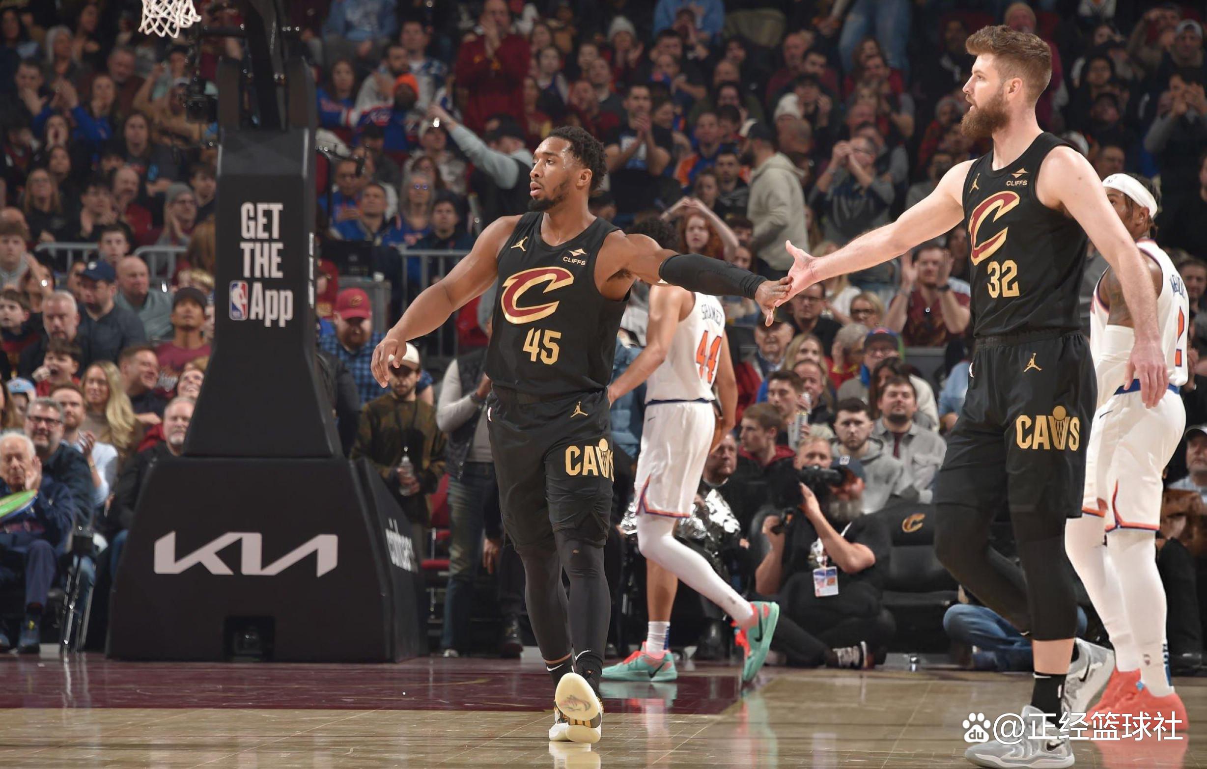 DB游戏-76人再胜骑士，雷霆全队联手砍分