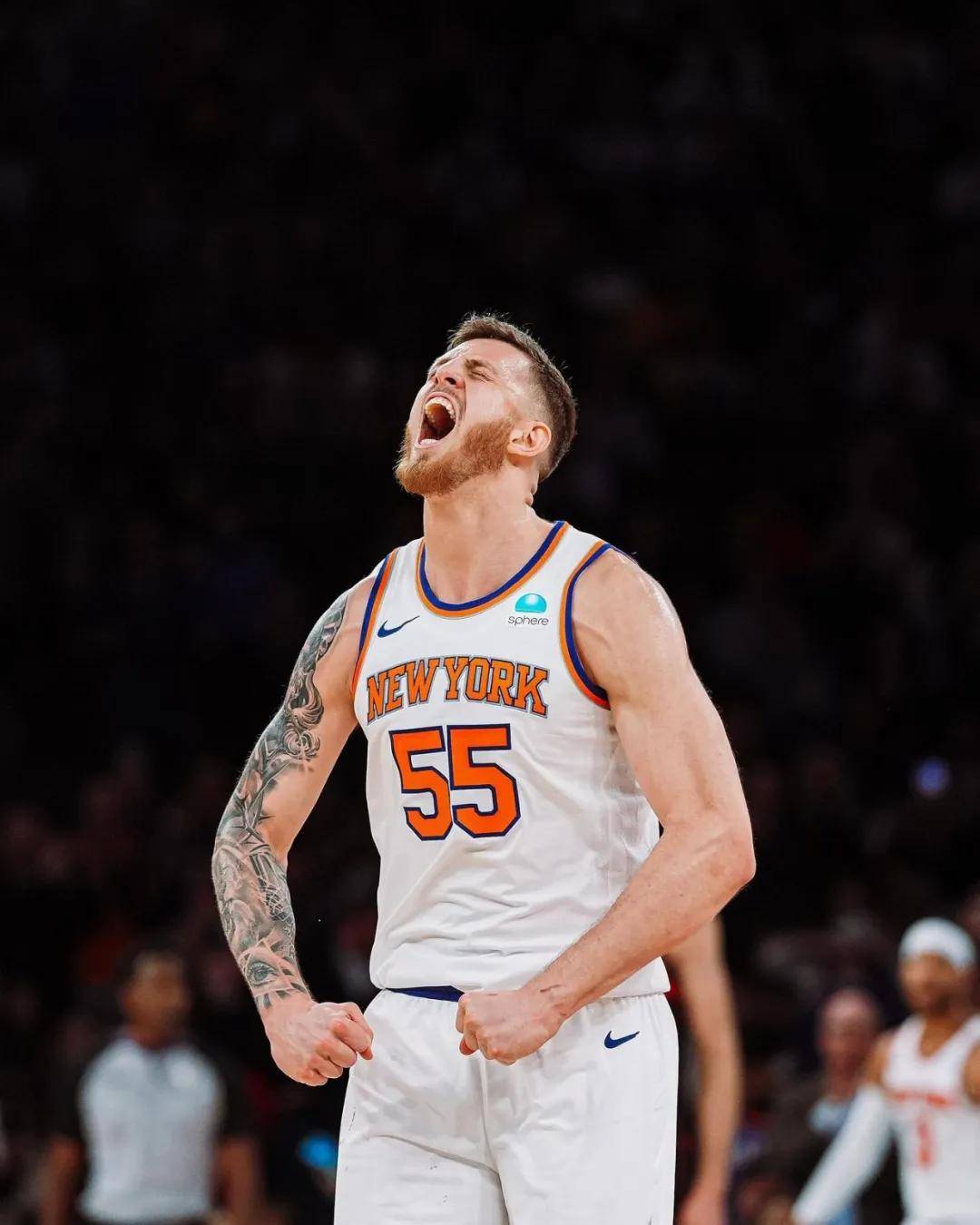 DB彩票入口-国王碾压篮网，周琦统治全场